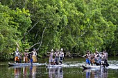 Indonesien, Papua, Bezirk Asmat, Stamm der Asmat im Dorf Uwus