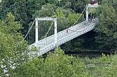 Frankreich, Indre et Loire, Loire-Tal, das zum Weltkulturerbe der UNESCO gehört, Tours, die Loire in Tours, die Fußgängerbrücke Pont-de-Fil