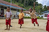 Indonesien, Papua, Raja Ampat, Serpele, Grundschule