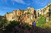 Spain, Andalusia, Malaga Province, Ronda, white villages road (Ruta de los Pueblos Blancos), perched village on a rocky spur and the Puente Nuevo (New Bridge)