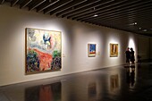 Spanien,Andalusien,Costa del Sol,Málaga,Kunstzentrum Pompidou,der Kubus von Daniel Buren,Der Sturz des Ikarus von Marc Chagall (1974/1977)