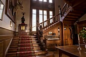 Frankreich,Indre et Loire,Loire-Tal,von der UNESCO zum Weltkulturerbe erklärt,Azay-le-Rideau,Schloss Le Gerfault (1909),erbaut von Marcel Boille,große Eichentreppe