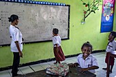 Indonesien,Papua,Sentani-See,Asei,Grundschule