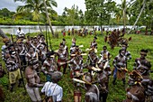 Indonesien,Papua,Bezirk Asmat,Asmat-Stamm im Dorf Uwus