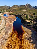 Spanien,Andalusien,Provinz Huelva,der Rio Tinto bei Berrocal,aus einer Drohne