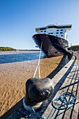 Frankreich,Gironde,Bordeaux,von der UNESCO zum Weltkulturerbe erklärtes Gebiet,Kreuzfahrtschiff Spirit of Discovery am Quai des Chartrons festgemacht