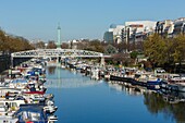 France, Paris, the port of the Bassin de l'Arsenal and the statue of the Place de la Bastille