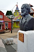 Chile, Los Lagos region, Chiloé Island, Quemchi, statue of the writer Francisco Coloane who was born here