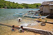 Philippines, Palawan, Malampaya Sound Protected Landscape and Seascape, fishermen village on a small island in the middle of the sound