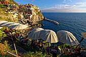 Italy, Liguria, La Spezia province, Cinque Terre National Park, listed as World Heritage by UNESCO, Manarola village, Nessun Dorma restaurant bar