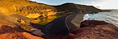 Spanien,Kanarische Inseln,Lanzarote,Casas de El Golfo,vulkanische Küste,grüne Lagune