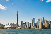 Kanada,Provinz Ontario,Toronto,Skyline und CN Tower