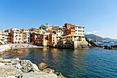 Italien,Ligurien,Genua,Boccadasse,kleiner Hafen und Strand von Boccadasse