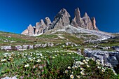 Italien,Trentino-Südtirol,Dolomitenmassiv,von der UNESCO zum Welterbe erklärt,Drei Zinnen von Lavaredo