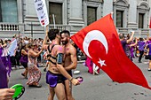 Kanada,Provinz Quebec,Montreal,Montreal Pride Festival,Abschlussparade,LGBTQIA+ Gemeinschaft ((lesbisch,schwul,bisexuell,trans,queer,intersexuell,asexuell))