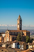 Italy, Piedmont, Province of Cuneo, The Langhe Wine Region, listed as World Heritage by UNESCO