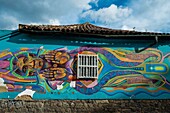 Kolumbien,Bogota,La Candelaria,koloniales Viertel,Wandfresken,inspiriert von der indianischen Kultur