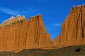 Vereinigte Staaten,Utah,Capitol Reef National Park,Der Capitol Reef Park ist berühmt für seine geologischen Formationen aus bunten Felsen