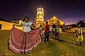 Colombia, Bolivar, Santa Cruz de Mompox, registered World Heritage by UNESCO, Santa Barbara church, from 17th century, dance group in rehearsing