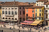 Italien,Venetien,Verona,von der UNESCO zum Weltkulturerbe erklärt,der Bra-Platz