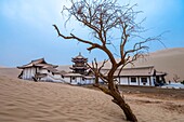 China,Provinz Gansu,Dunhuang,Mingsha-Sanddünen,Yueyaquan-Tempel,oder der Mondsichel