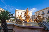 Diana's Fountain, Syracuse, Sicily, Italy, Mediterranean, Europe