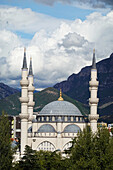 Die Große Moschee im Zentrum von Tirana,Albanien,Europa