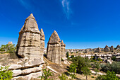 Fairy chimney rock formations, Rocket Valley (Gorkundere Valley), Goreme, Cappadocia, Anatolia, Turkey, Asia Minor, Asia