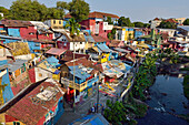 Neighbourhood alongside the Kali Code River, Yogyakarta, Java island, Indonesia, Southeast Asia, Asia