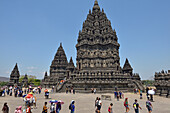 Schulausflug zu den Prambanan-Tempelanlagen,UNESCO-Welterbe,Region Yogyakarta,Insel Java,Indonesien,Südostasien,Asien