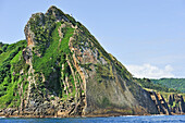 Steilküste an der Kanalmündung von Pasaia,San Sebastian,Golf von Biskaya,Provinz Gipuzkoa,Baskenland,Spanien,Europa