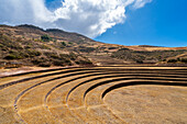 Antike Inka-Terrassenfelder in Moray,Maras,Heiliges Tal,Region Cuzco,Peru,Südamerika