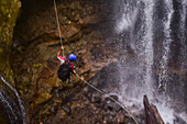 Canyoning und Abseilen von Wasserfällen mit Pure Trek in La Fortuna,Costa Rica