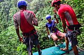 Canyoning und Abseilen von Wasserfällen mit Pure Trek in La Fortuna,Costa Rica