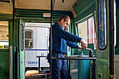 Alter Dampfzugwagen von Azpeitia im Baskischen Eisenbahnmuseum, einem der bedeutendsten seiner Art in Europa. Eisenbahngeschichte von Euskadi in Azpeitia, Gipuzkoa, Euskadi, Baskenland, Spanien.