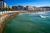 Seaside promenade, Playa de la Concha beach, Bahia de la Concha, San Sebastian, Donostia, Camino de la Costa, Camino del Norte, coastal route, Way of St. James, Camino de Santiago, pilgrims way, province of Guipuzcoa, Baskenland, Euskadi