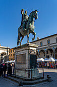 Equestrian statue of Grand Duke Ferdinando I de' Medici. Piazza Santissima Annunciata, Florence, Italy.