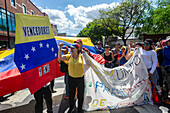 Opponents of the government of Nicolas Maduro, march in protest against the swearing in of Nicolas Maduro on January 10, 2025.