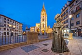 The Regenta, Alfonso II el Chaste Square, Cathedral of the Holy Savior, Oviedo, Asturias, Spain