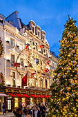 Cartier London New Bond Street Shop with Christmas Decorations, London, England, United Kingdom