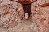 Der Westeingang des Supai-Tunnels am North Kaibab Trail, Grand Canyon North Rim, UNESCO, Arizona, Vereinigte Staaten von Amerika