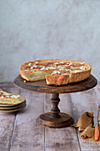 Almond and pear tart
