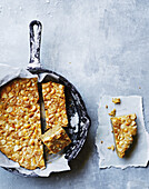 Chocolate-macadamia-blondies with wattleseed