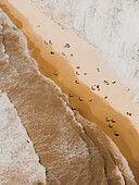 Luftaufnahme der weißen Küstenlinie von Scala dei Turchi, Agrigento, Sizilien, Italien