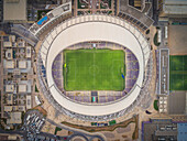 Luftaufnahme des Hazza bin Zayed Stadions in Abu Dhabi, VAE