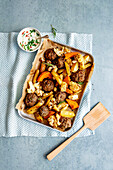 Oven-baked beef meatballs with vegetables