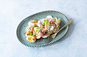 Knusper-Kartoffelsalat mit Speck aus der Heißluftfritteuse