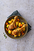 Hähnchenkeulen mit Kürbis-Kartoffel-Gemüse aus der Heißluftfritteuse
