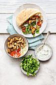 Gyros-Pita aus der Heißluftfritteuse mit Zaziki