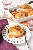 White onions in flavoured herb breading